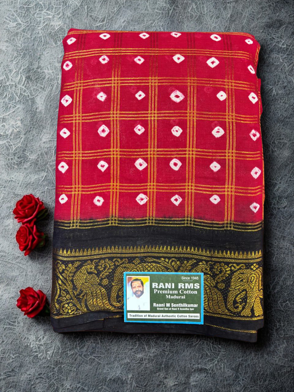 Handknot Saree with Kaikattu Design - Red
